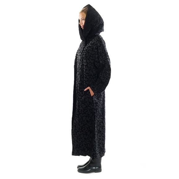 MYCRA PAC NOW black reversible hooded cape with matching bag! Great for witches! - Picture 16 of 16